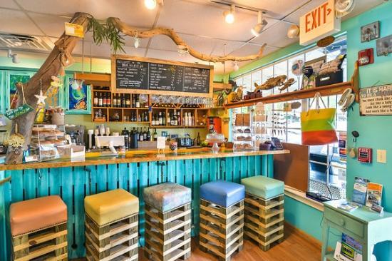 Back Alley Treasures & Bar